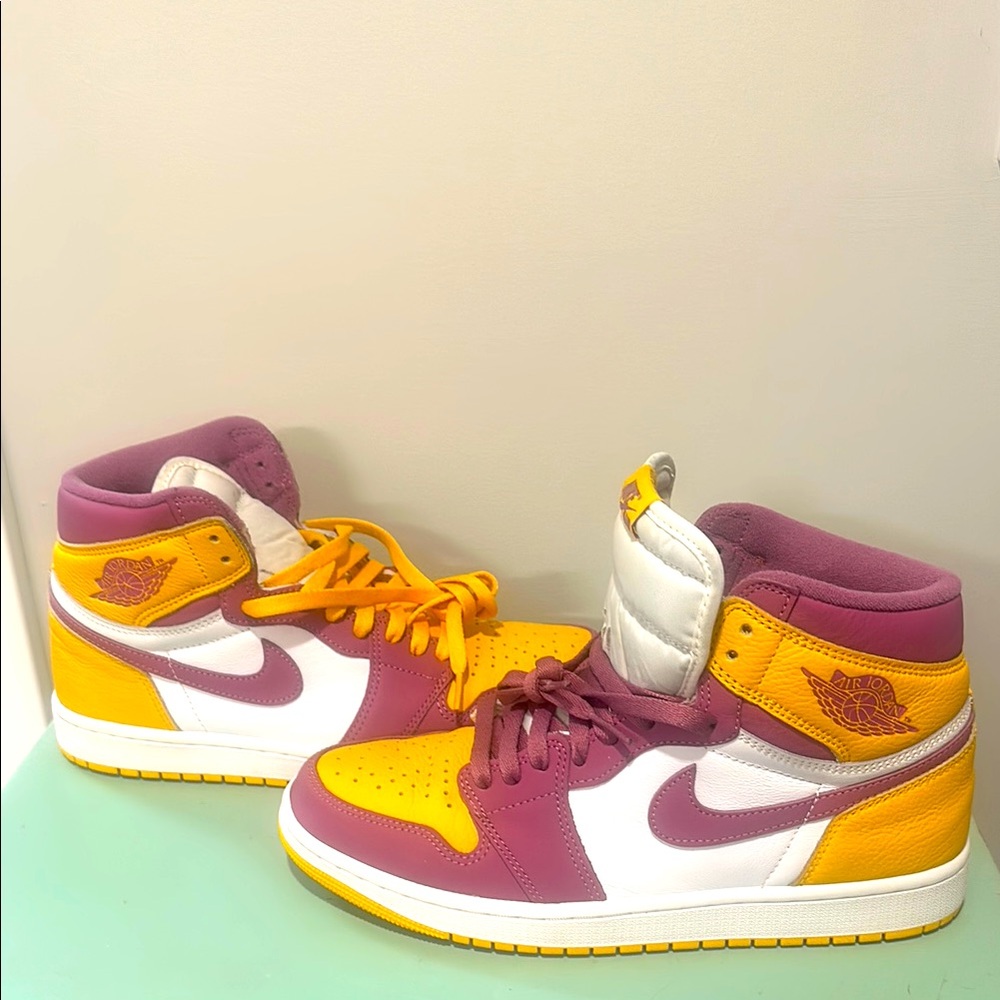 Air Jordan 1 Retro High OG ‘Brotherhood’